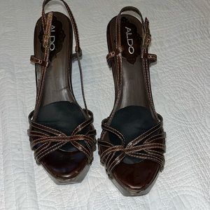 4” Vintage platforms made in Brazil